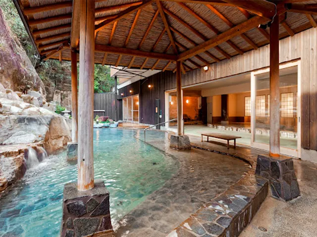 Oedo Onsen Monogatari Premium Shirahama Saichoraku