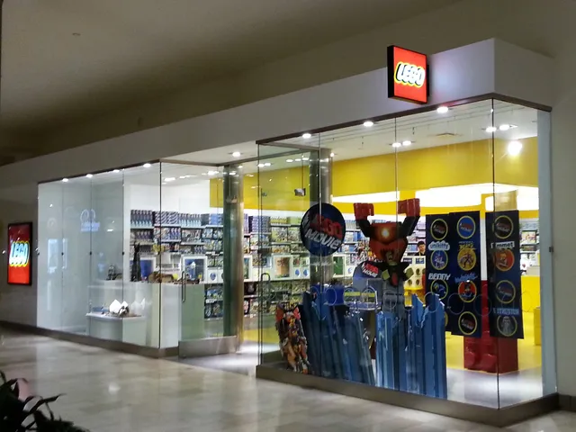 The LEGO® Store Bellevue Square