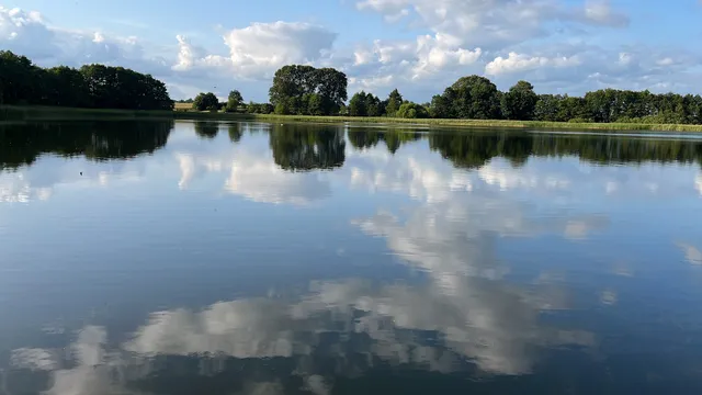 Scheune am Loppiner See