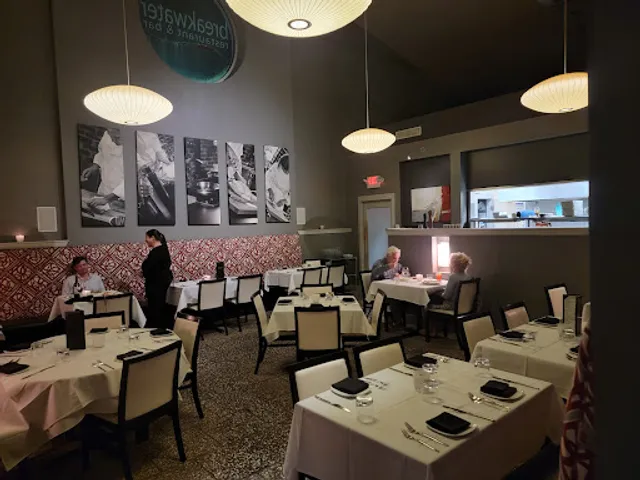 Breakwater Restaurant & Bar