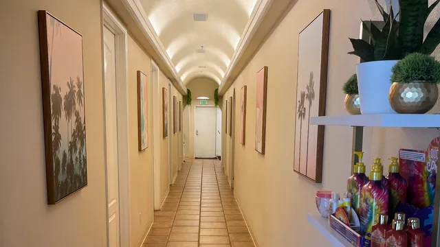 Four Seasons Tanning