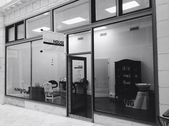 Style House Beauty Bar