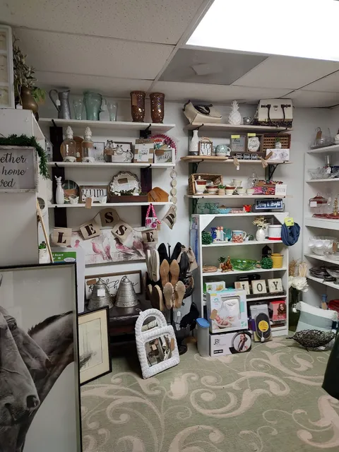 Swansea Marketplace Antique/Thrift Store