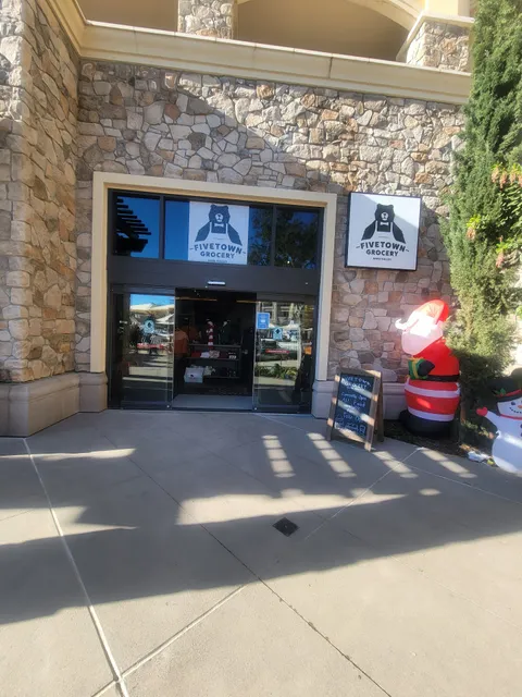 Fivetown Grocery