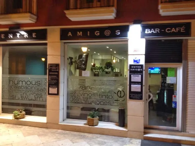 Restaurante Entreamigos)