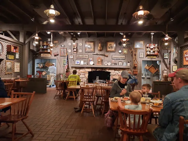 Cracker Barrel Old Country Store