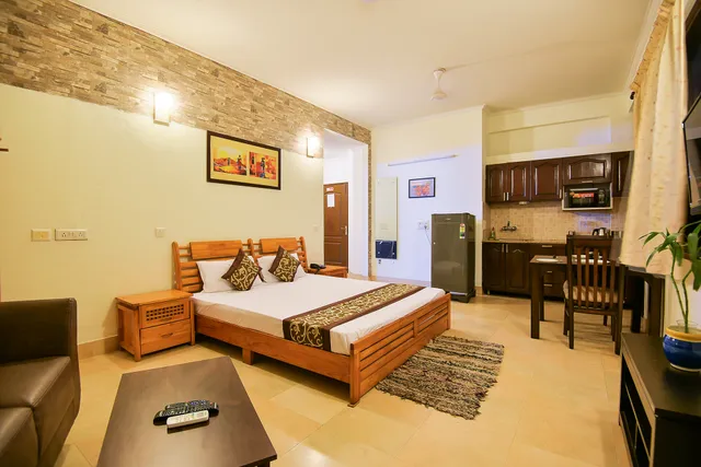 BedChambers Serviced Apartments Sushant Lok