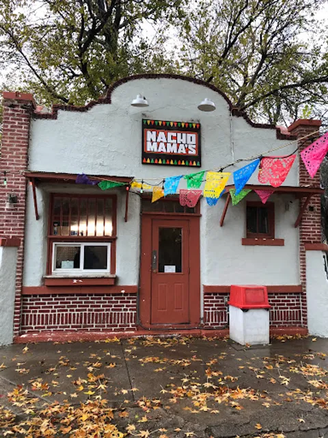 Nacho Mama