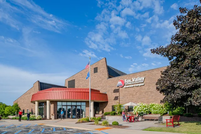 Fox Valley Tech | Oshkosh Riverside Campus