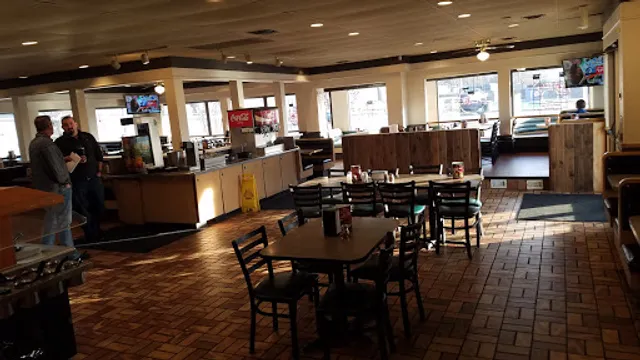 Mazzio’s Pizza & Wings