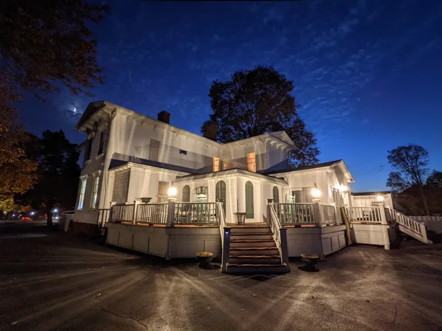 Great House of Galesburg