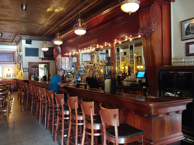 Knickerbocker Saloon
