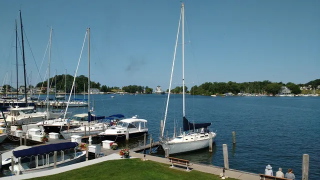 Macatawa Bay Yacht Club