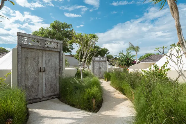 Naluna Lembongan | Spectacular Luxury Tent Suites