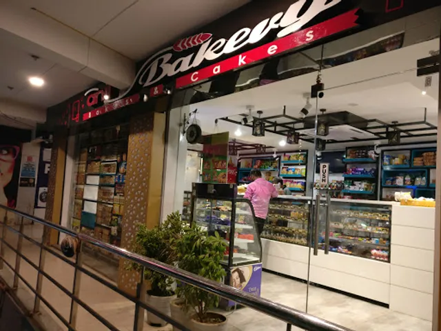 ANIL BAKERY (Bakes & Cakes)