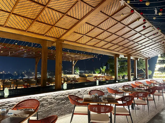 Oran Restaurant & Banquets