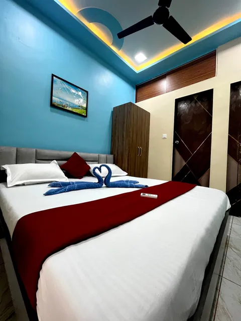 Jay swaminarayan deluxe home stay