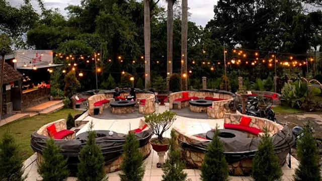 Campfire Outdoor Cuisine Batu