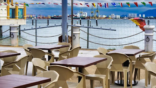 CP Poolside (Color Port)