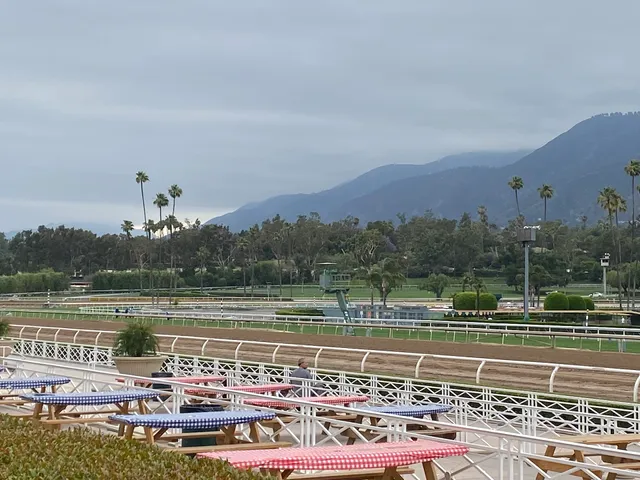 Gate 6 Santa Anita Park
