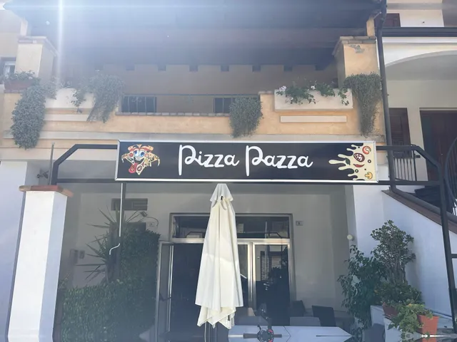 Pizzeria Pizza Pazza con servizio d’asporto