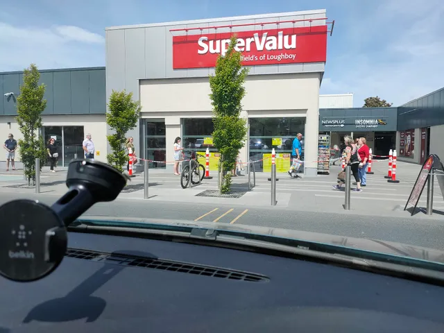 Loughboy Shopping Centre