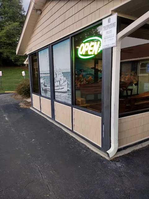 Riverside Fish House