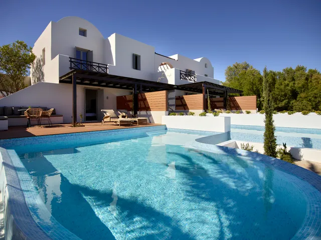 9 Muses Santorini Resort