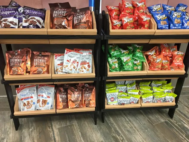 Broadway Gourmet Bagel Cafe & Caterers