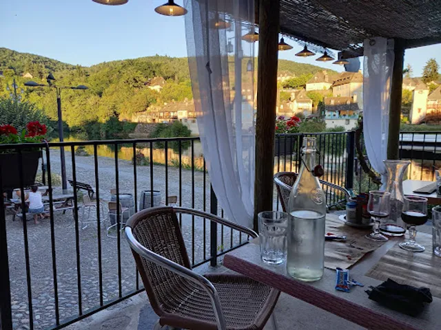 Bistrot des quais restaurant glacier