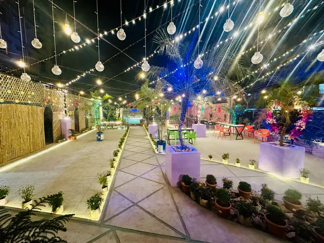 Habibi Rooftop Restaurant