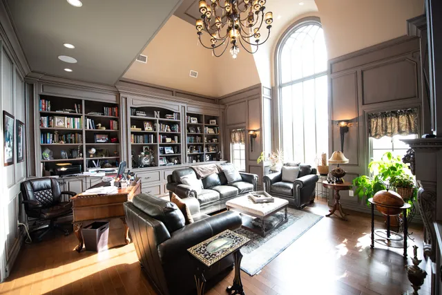 Premier Kitchens & Moldings