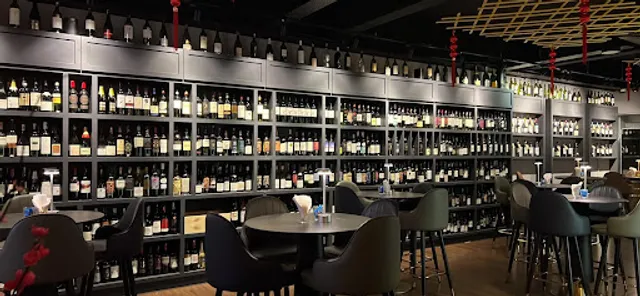 Ywine Kitchen & Bar @ Danau Desa