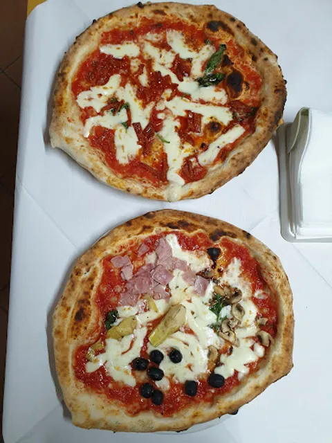 Pizzeria L'Oro Di Napoli