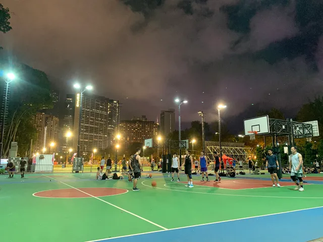 Victoria Park Basketball Courts