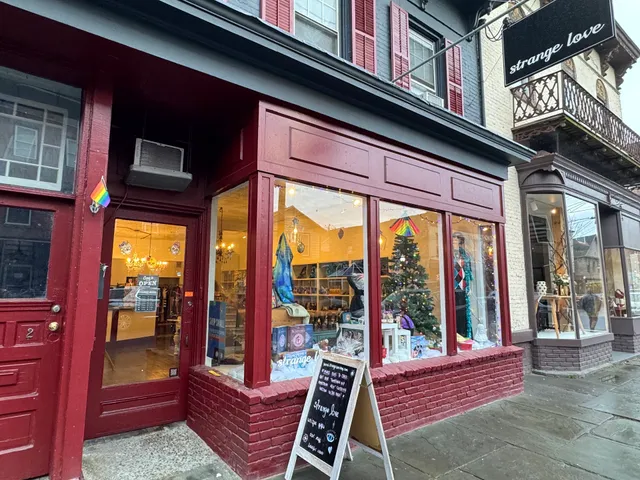 strange love Unique items and Aura Photo Service