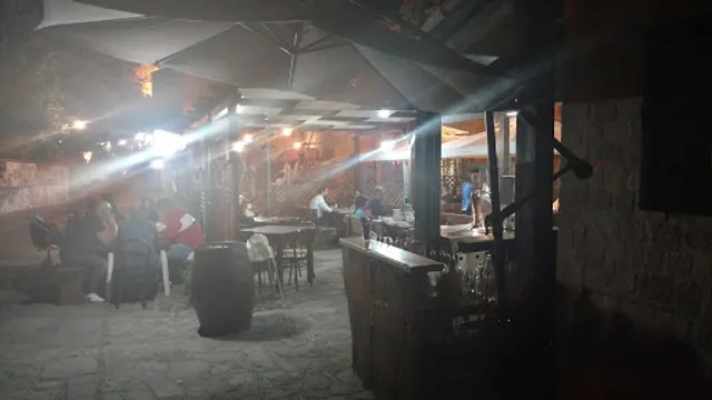 Hostaria Tana del Grillo