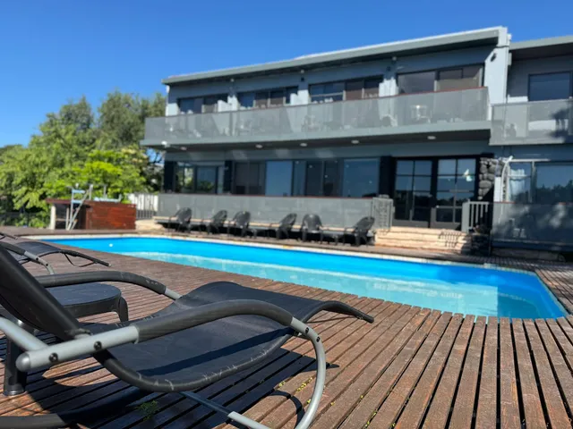 Ciervo de Oro Hotel - Villa Carlos Paz Frente al Lago