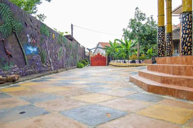 Mamdoh`s Lake View Apartments