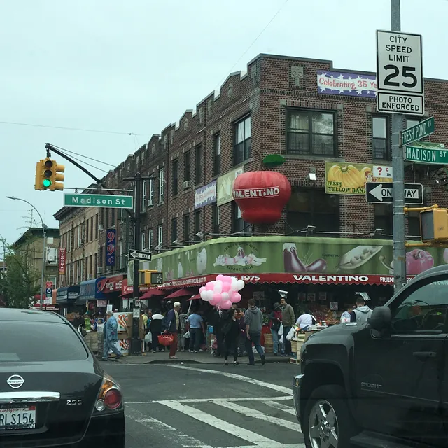 Valentino Food Market