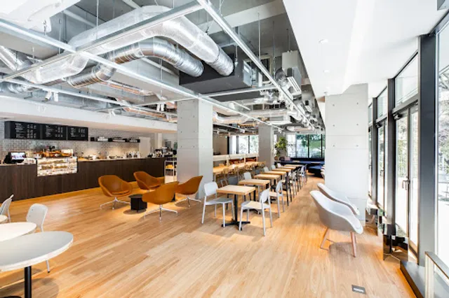 DEAN & DELUCA Tokyo College of Music Nakameguro.Daikanyama Campus Shop