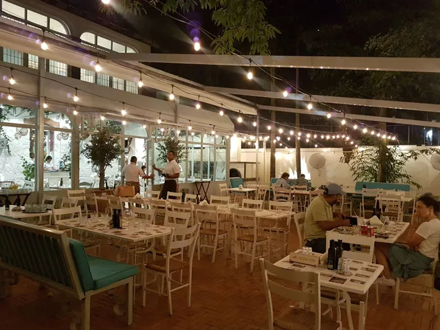 Meze Panamá - Restaurante Griego