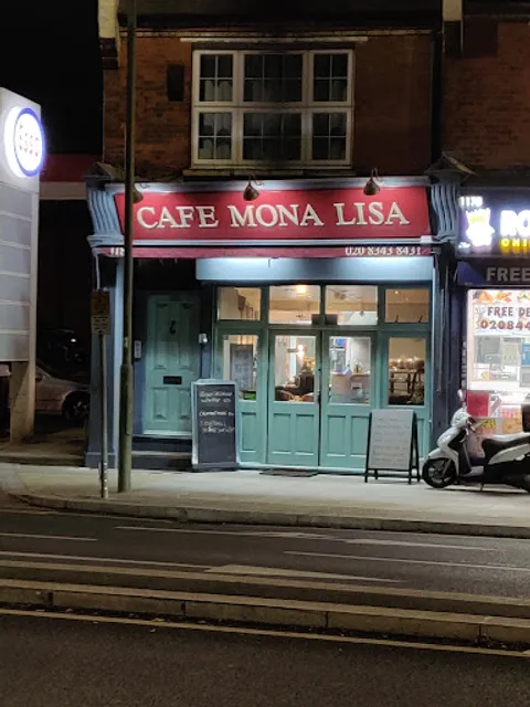 Cafe Mona Lisa