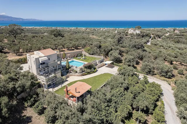 Villa Athinais Chania