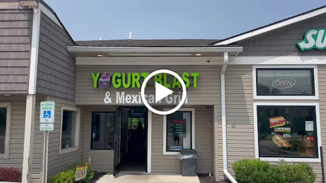 Duke's Southwest Grill & Yogurt Blast