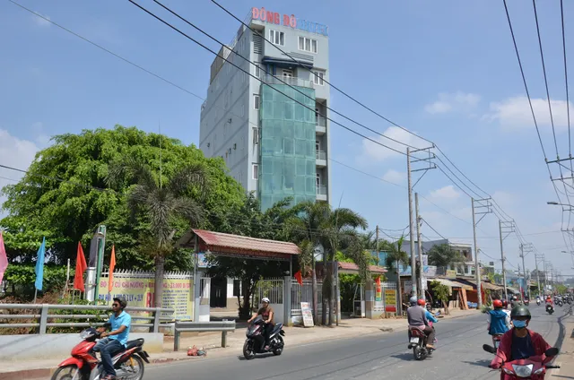 Khách sạn Đông Đô