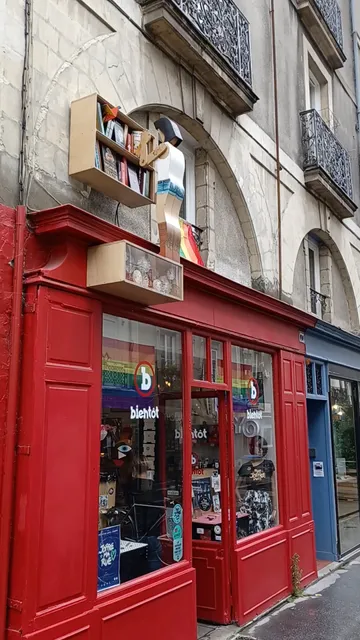 Boutique bientôt