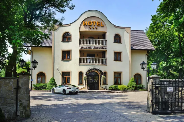 Hotel Dworek Skawiński