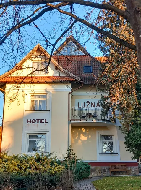 Hotel Lužná