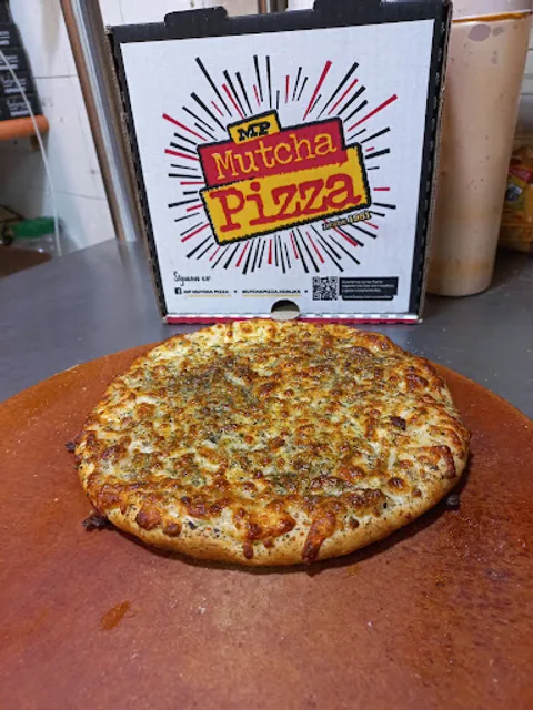 Mutcha Pizza